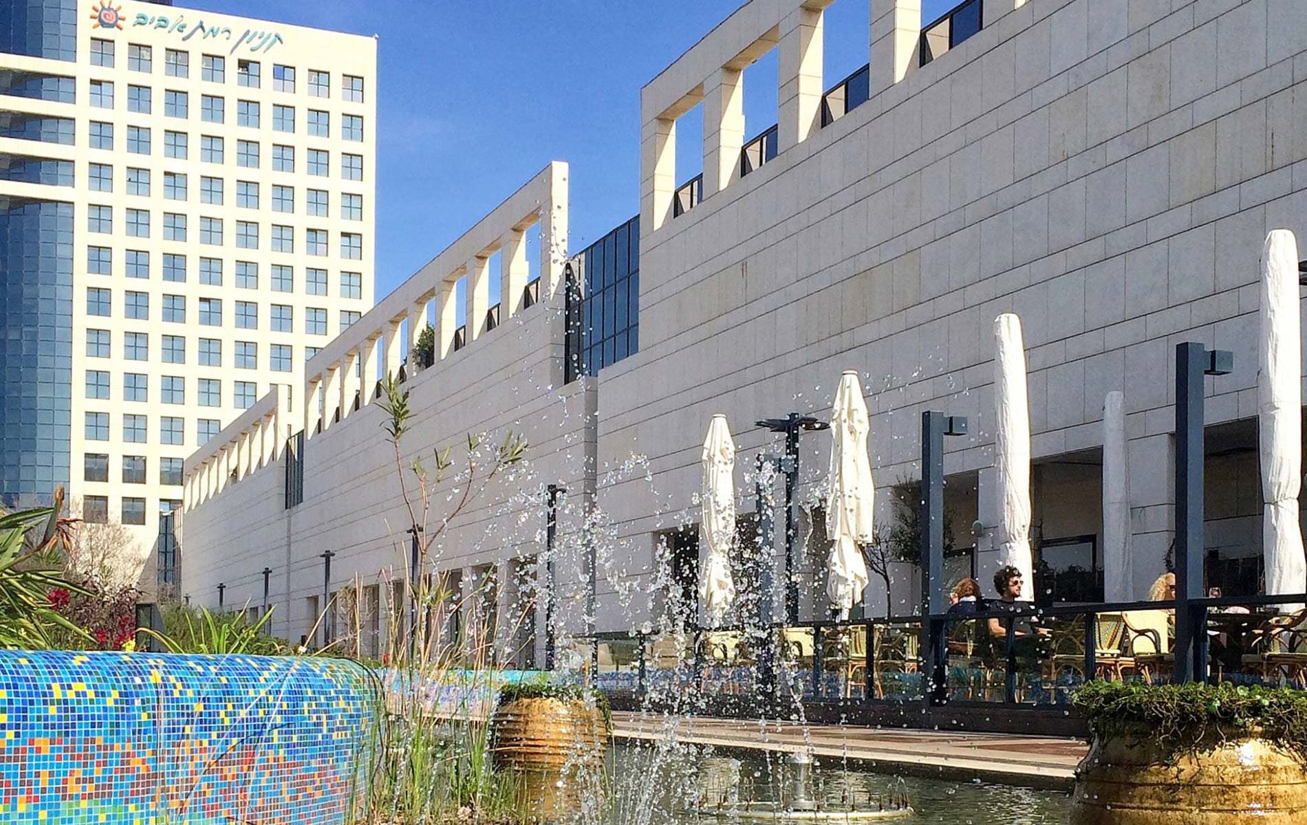 Ramat Aviv Mall, Tel Aviv